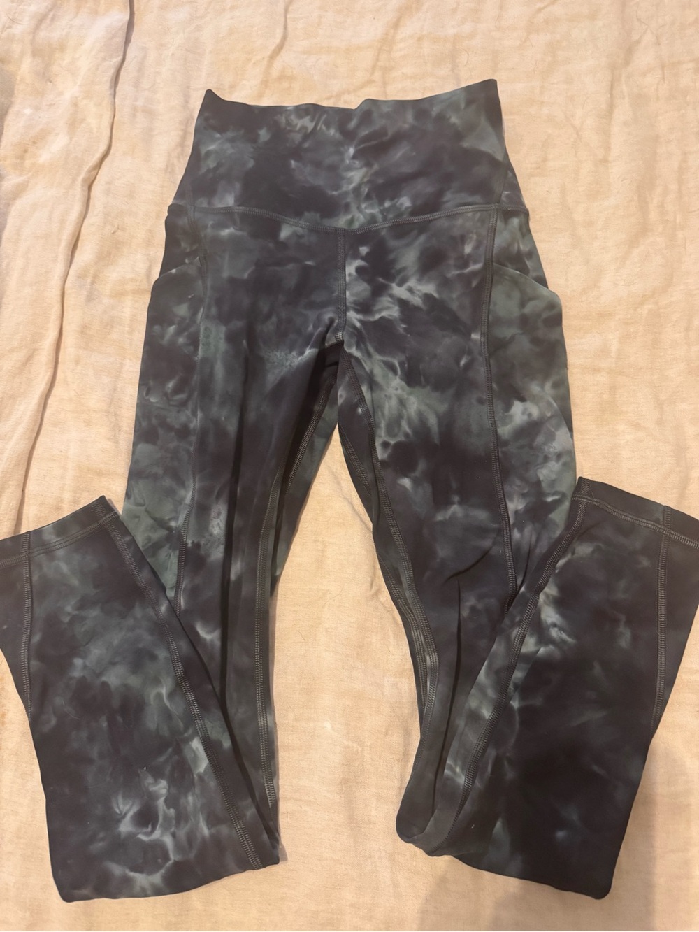 lululemon athletica Black and Dark Green Tie-Dye High-Rise Leggings